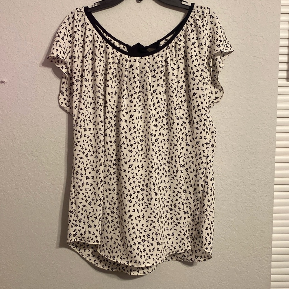 Short Sleeved Blouse